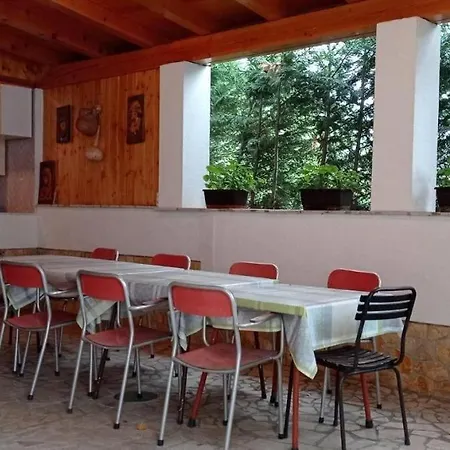 Guest house And With Parking Space - 19860