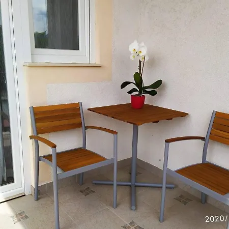 Maison d'hôtes And With Parking Space - 19860