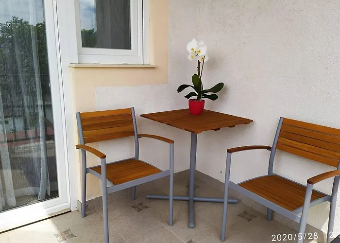 Maison d'hôtes And With Parking Space - 19860